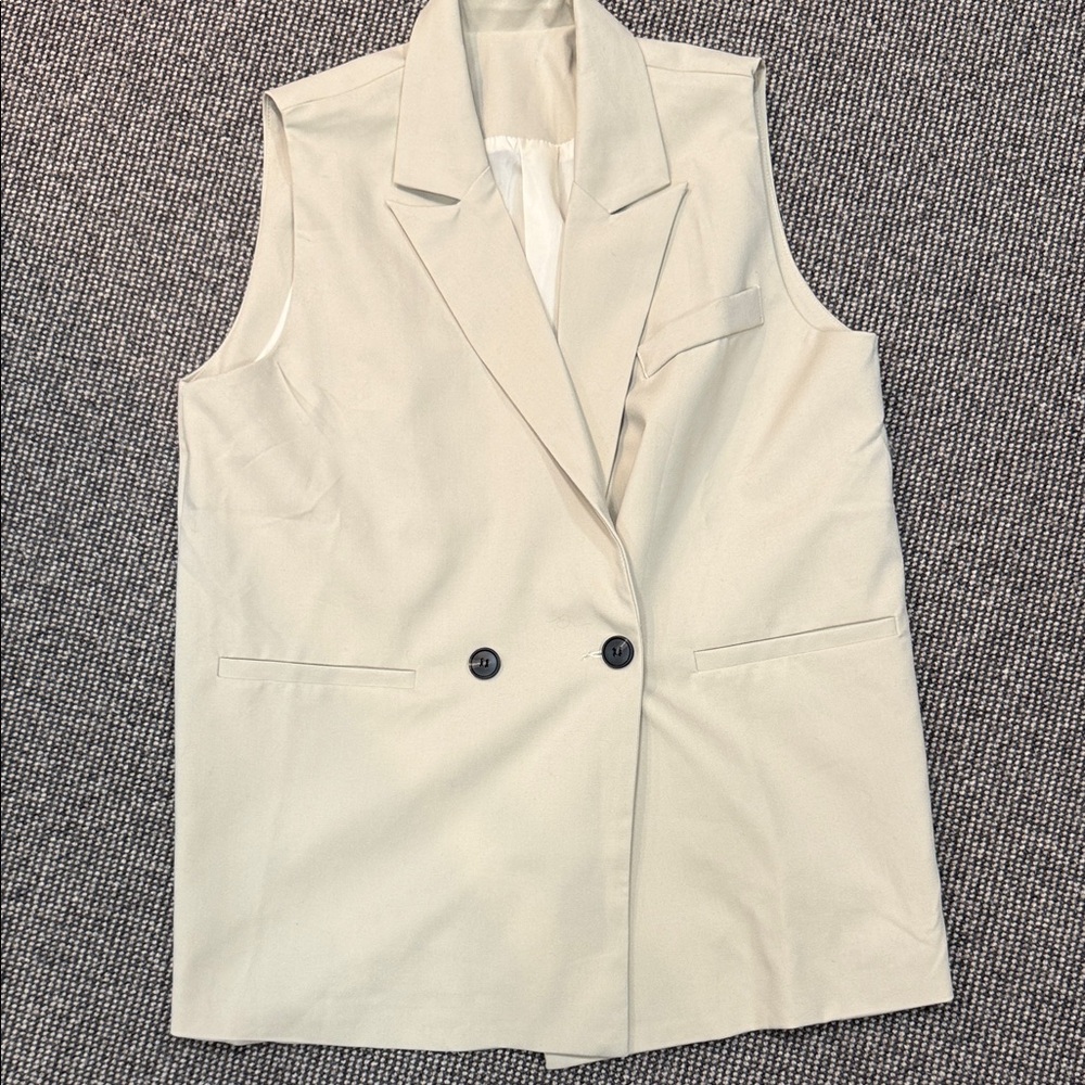 Women's Beige Sleeveless Oversized Blazer Vest